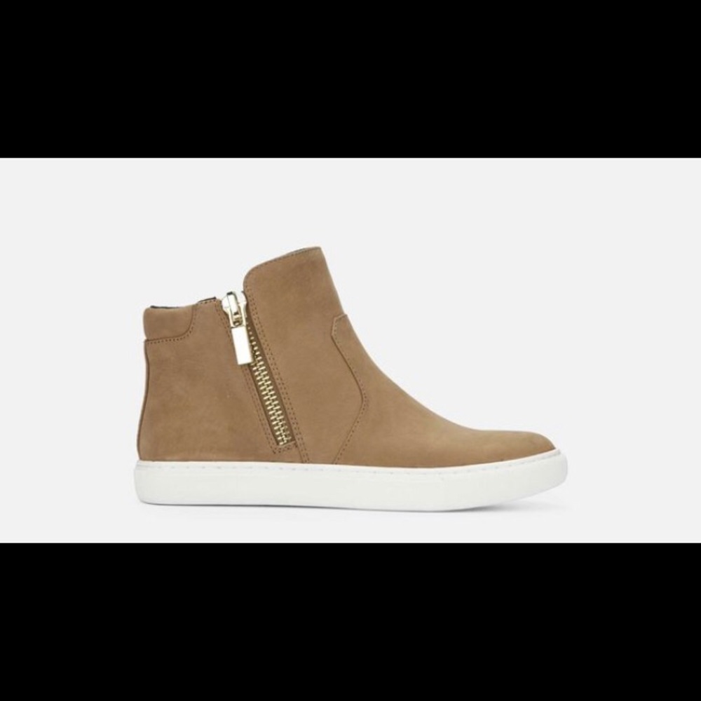 Kenneth Cole Kiera Nubuck Sneakers